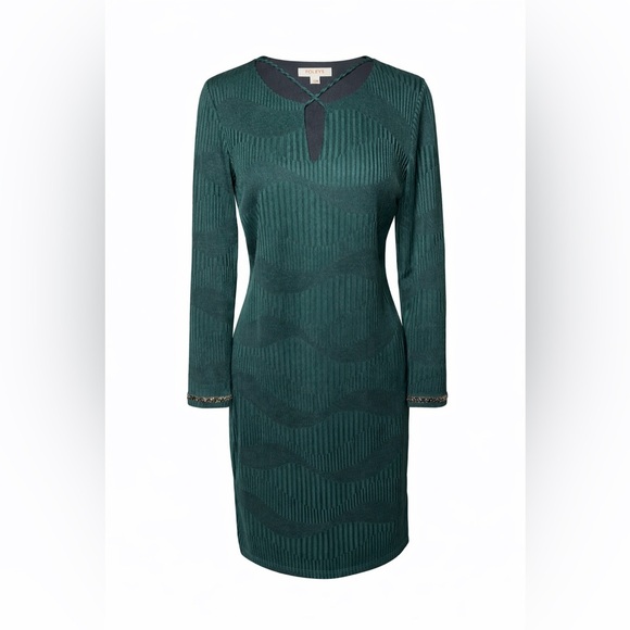foley’s Dresses & Skirts - Foley’s Petite Emerald Green Sheath Dress Beaded Cuff Keyhole- 8P